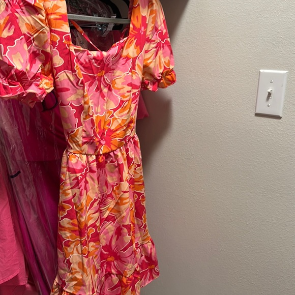 NWOT Pink and Orange Floral Dress - Picture 4 of 4